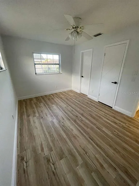 3 bed, 1.5 bath, 1068 sqft, $1,800 — Photo 4