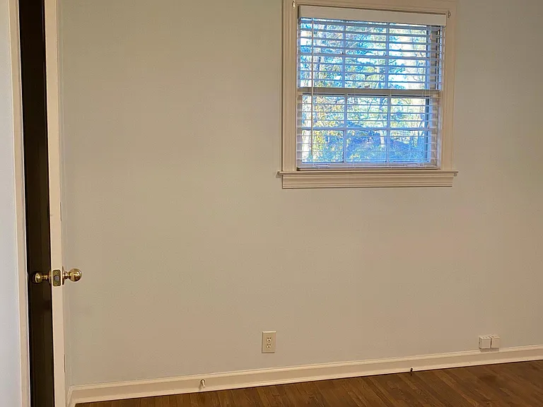 Back bedroom