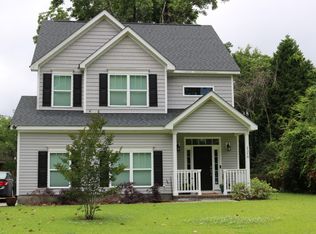 2379 Oglethorpe Dr, Charleston, SC 29414