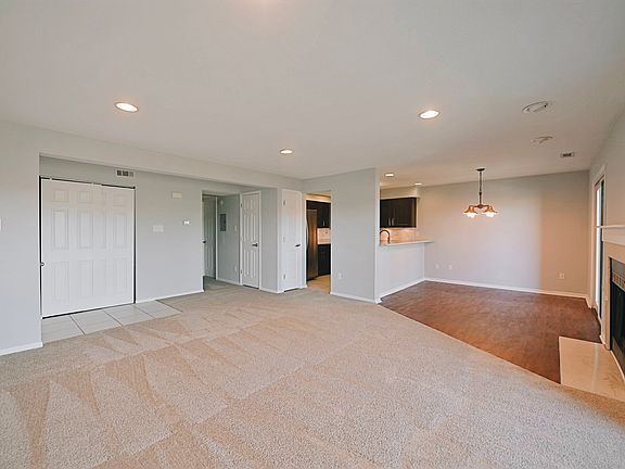4th image of 8158 Shorewalk Dr APT C