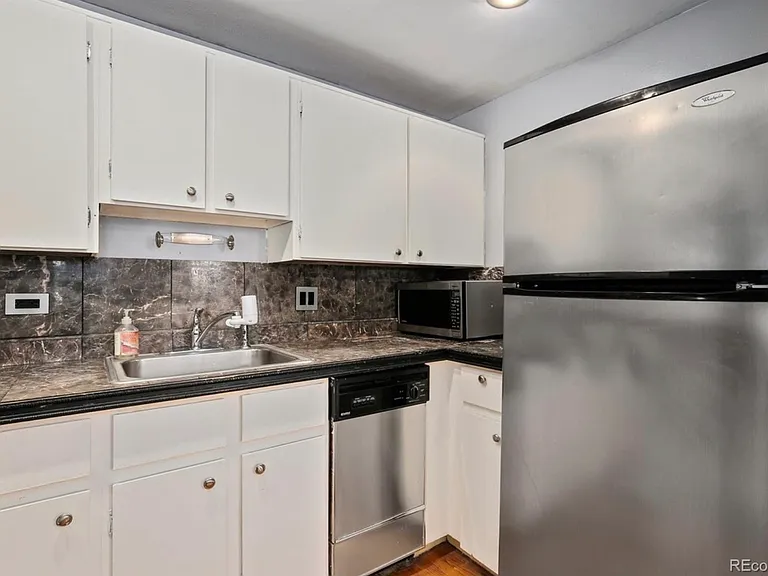 1275 N Clarkson St #7 — Photo 7