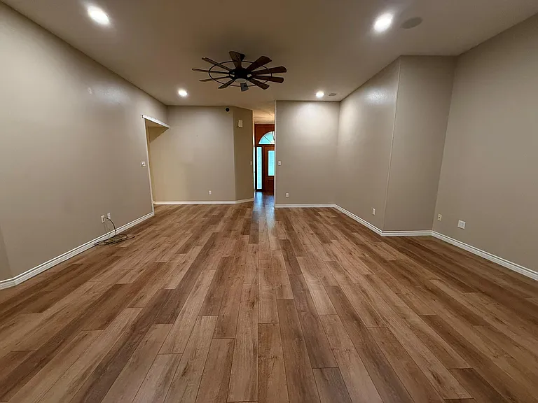 103 Windmill Cv — Photo 2