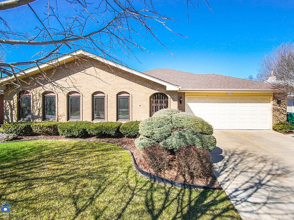1st image of 15550 Narcissus Ln