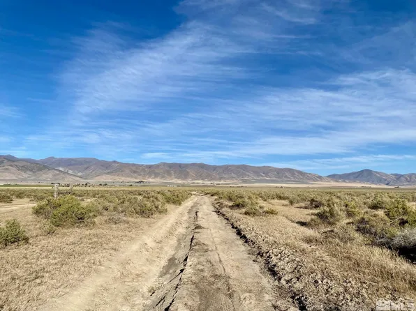 962015 Near, Winnemucca, NV 89445
