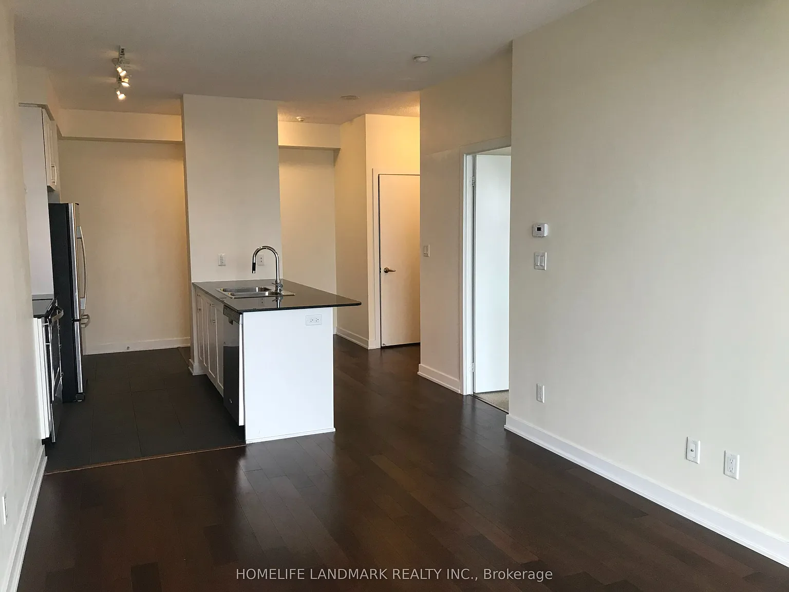 1 bed, $2,300 — Photo 3