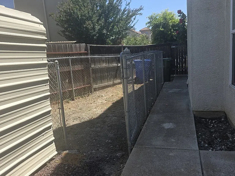 2400 Snowy Egret Ct — Photo 38