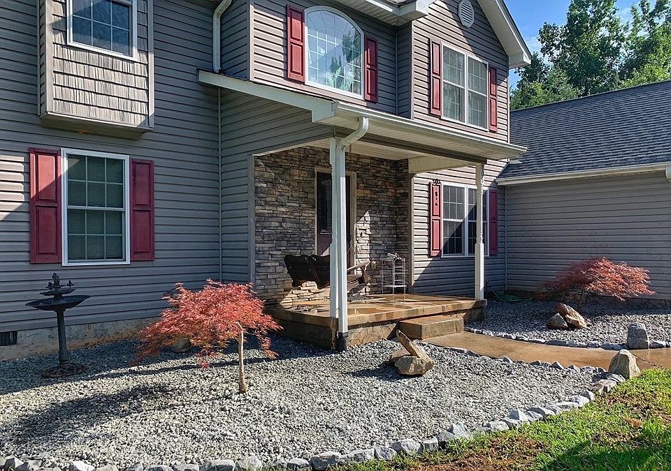2nd image of 108 Laurel Hill Dr