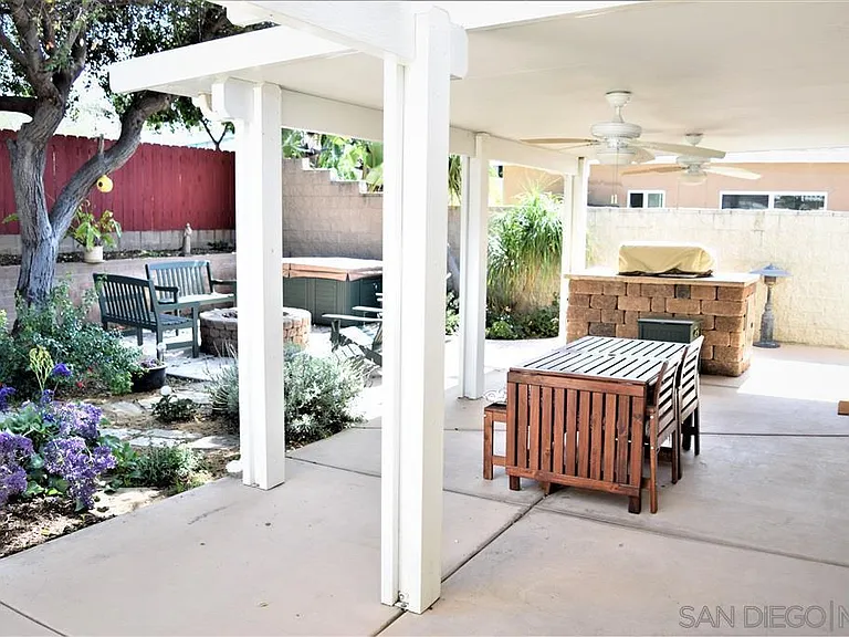 6647 Arundel Pl — Photo 9