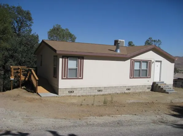 492 Woodland Dr, Wofford Heights, CA 93285