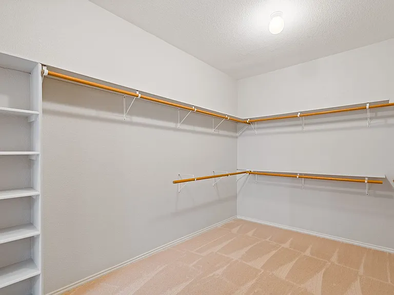 307 Echo Valley Dr — Photo 18