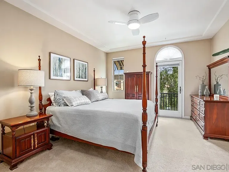 2759 E Bainbridge Rd — Photo 31