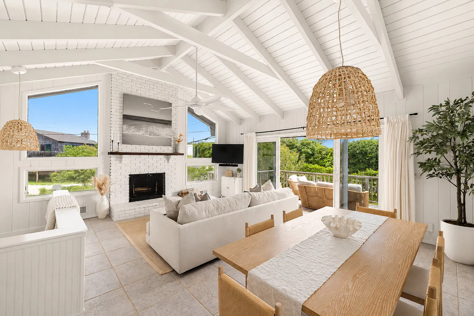 Ocean-View Hither Hills Retreat — Photo 3