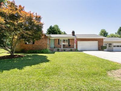 108 Joyce Rd, Hendersonville, NC, 28792