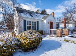 3526 Coolidge Rd, Jackson, MI 49203