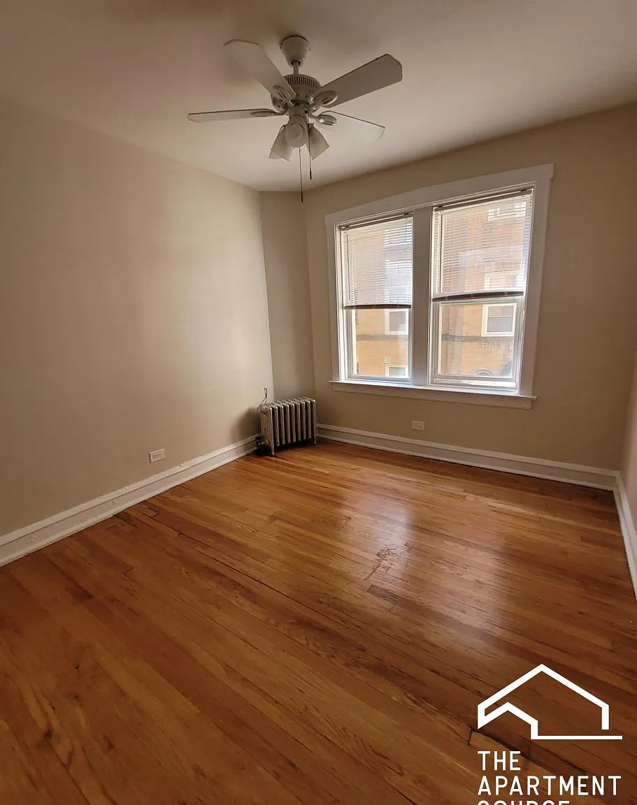 2 bed, 950 sqft, $1,695 — Photo 4