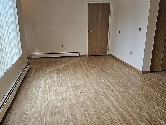 2nd image of 805 Whitetail St #11