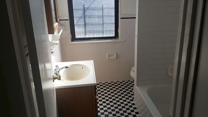 Rented by City Apt Group LLC | media 12