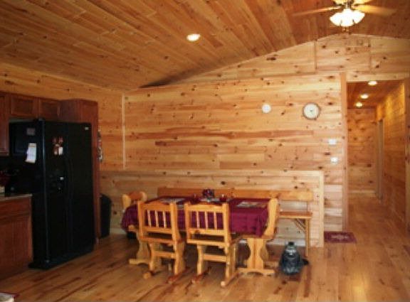 4th image of 24 Bay Ln