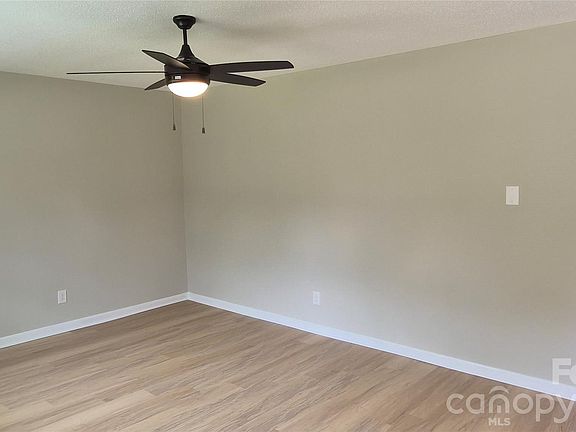 2nd image of 2047 John Everall Rd