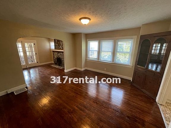 3rd image of 2026 Koehne St