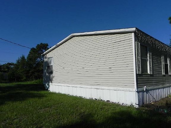 4th image of 1473 SE Cherry Dr