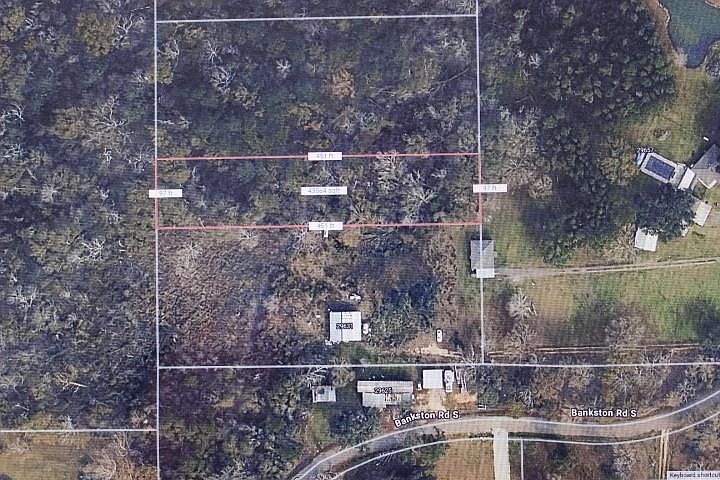 1st image of 4 Bankston Rd