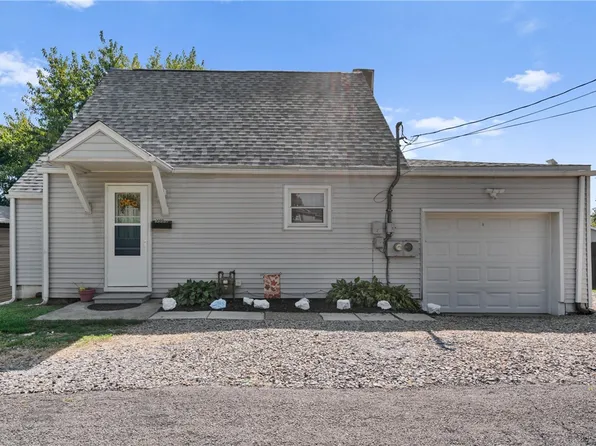 3009 Leechburg Rd, Lower Burrell, PA 15068