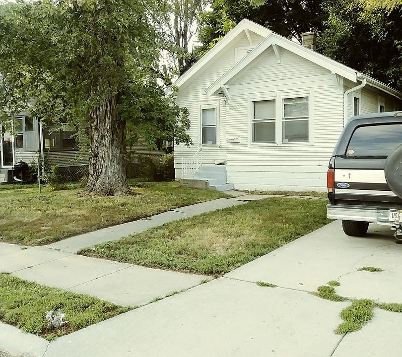 1st image of 2732 Camden Ave