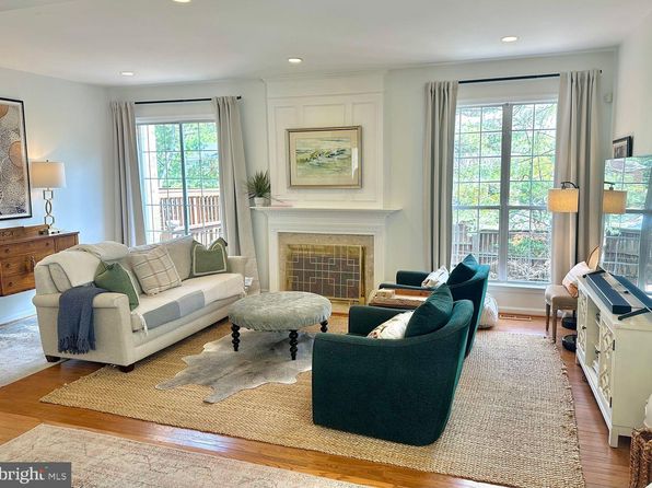 45 Arell Ct, Alexandria, VA 22304