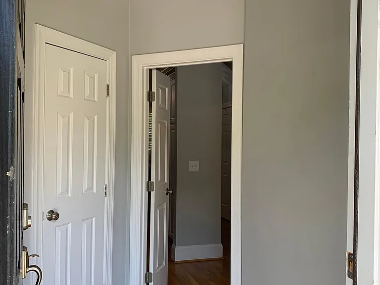 1804 Saluda Ct — Photo 3