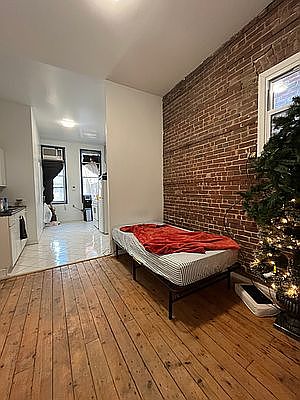 1st image of 117 N 5th St #2