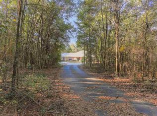 5939 Happy Hollow Dr, Milton, FL 32570