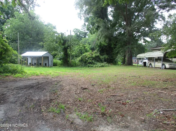 1209 Gooding Drive, Kinston, NC 28501