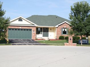 2116 Debra Ct, Bourbonnais, IL 60914