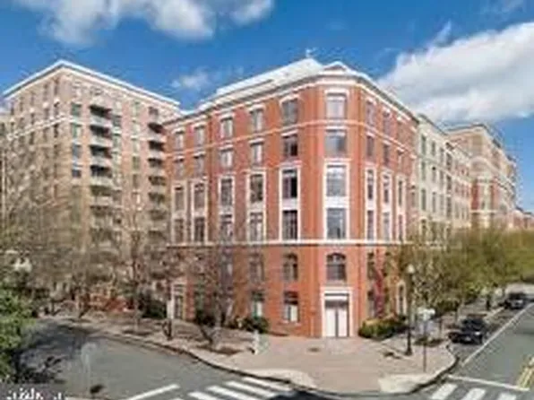 1220 N Fillmore St Unit 507, Arlington, VA 22201