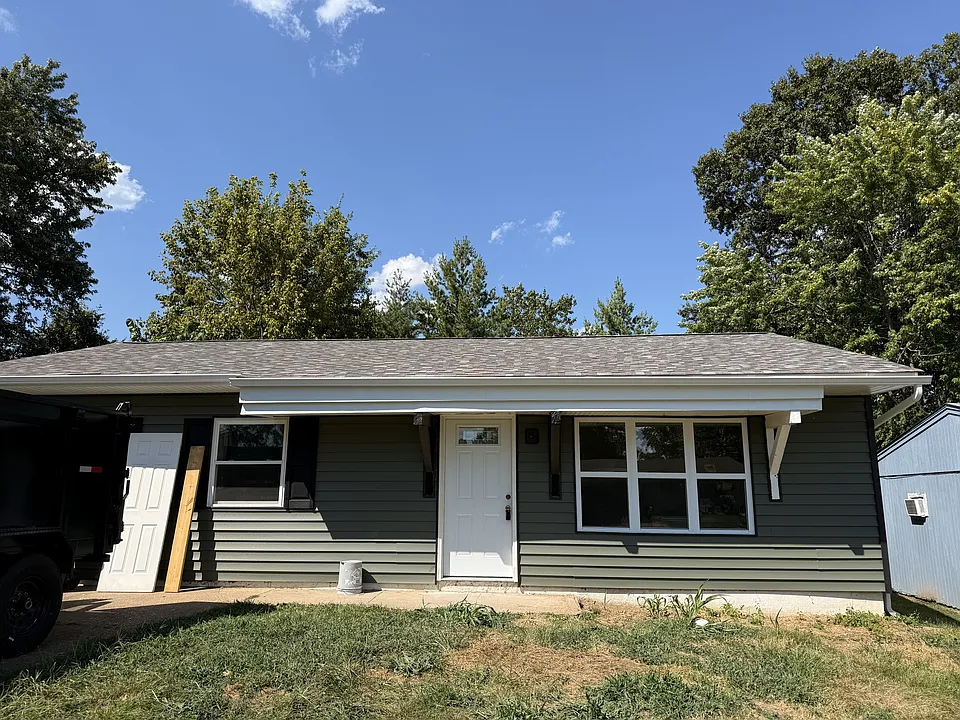45 Cedar Ridge Dr