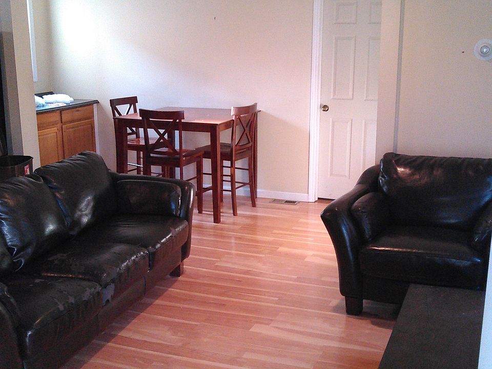 1st image of 167 Court St #2
