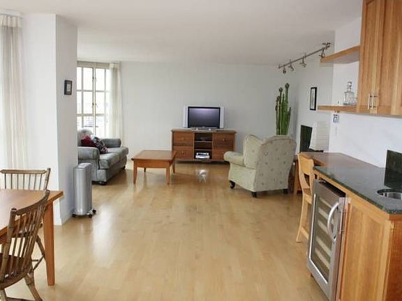 5th image of 1255 California St Unit 702