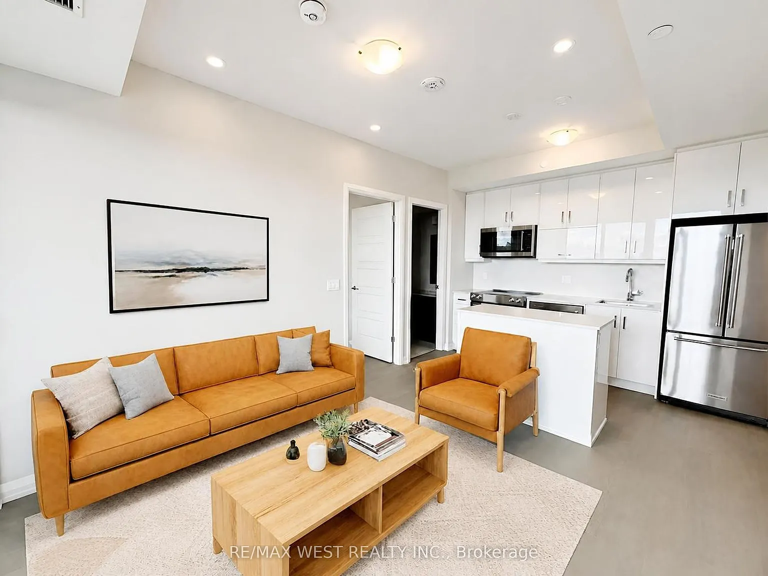 Clockwork Condos — Photo 3