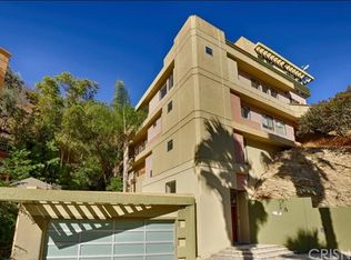 13304 Newcomb Dr, Sherman Oaks, CA 91423