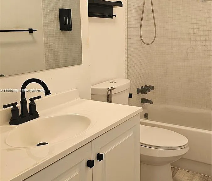 20200 NE 29th Ct #N213 — Photo 6