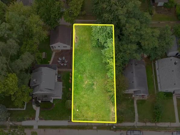 1214 E McKinley Ave, South Bend, IN 46617