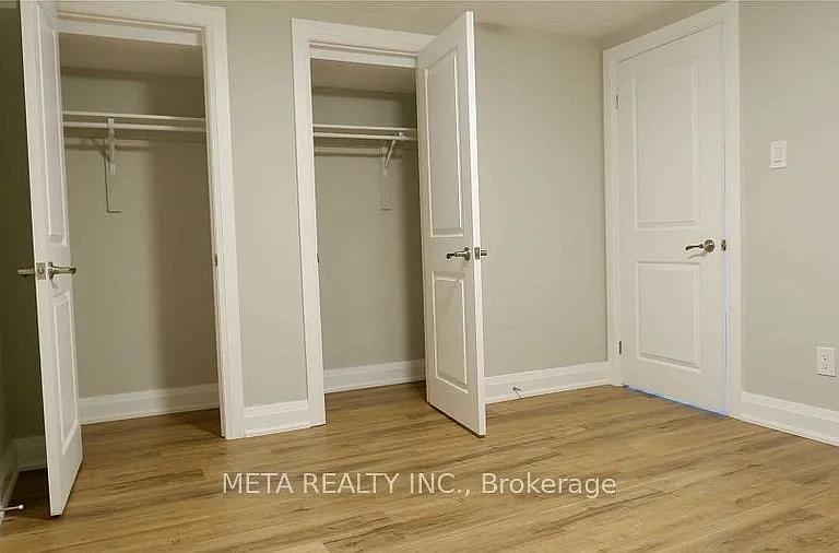 101 Greenock Ave #BASEMENT — Photo 3