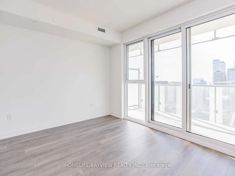 15 Lower Jarvis St #3606 — Photo 4