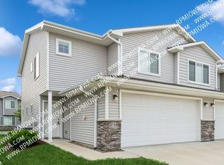 768 NE Macey Way, Waukee, IA 50263