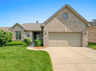 1636 Oakmere Way, Greenwood, IN 46142