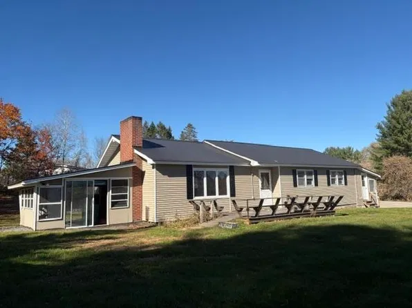 169 Mountain View Avenue, Lyndon, VT 05851