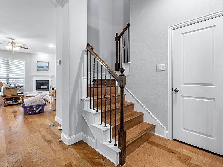 16613 Dry Creek Blvd — Photo 9