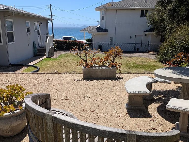 351 Franklin Dr #A — Photo 14