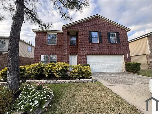 6 bed, 3412 sqft, $4,000 — Photo 2